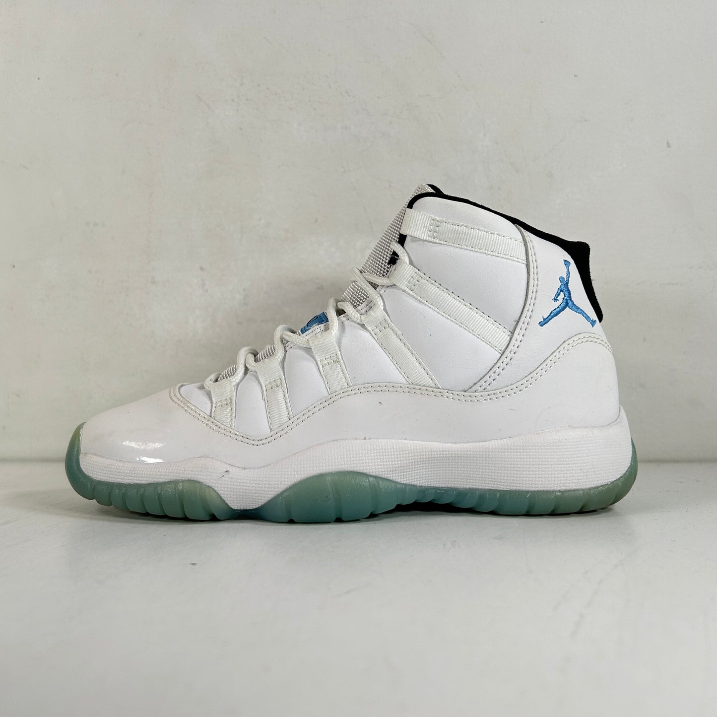 378038 117 Jordan 11 Retro Legend Blue (2014) (GS) [USED] - 4 Y (Used)