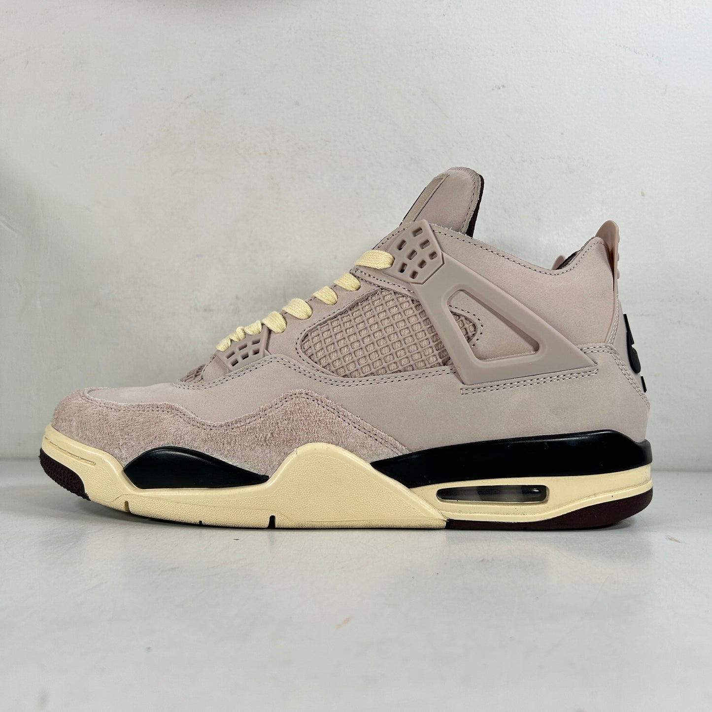 FZ4810 200 A Ma Maniére x Wmns Air Jordan 4 Retro 'Phantom' [USED] - 12.5 W (VNDS)