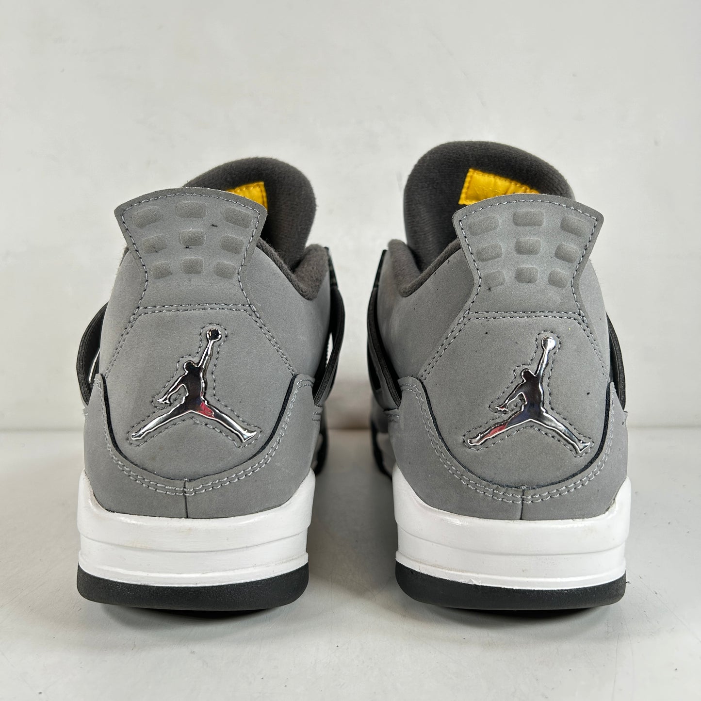 308497 007 Jordan 4 Retro Cool Grey (2019) [USED] - 9.5 M (Used2) (No Box2)