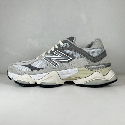 U9060GRY New Balance 9060 Rain Cloud Grey [USED] - 5.5 M (Used) (No Box)