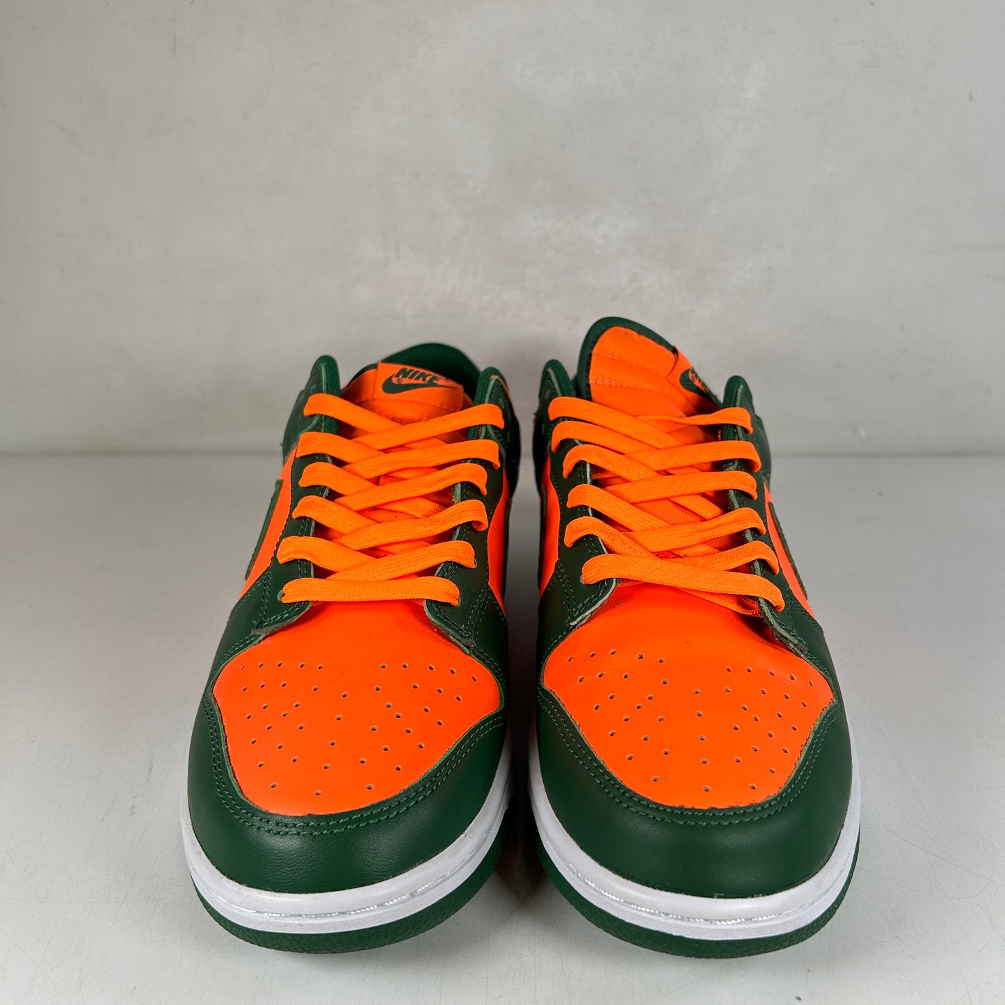 DD1391 300 Nike Dunk Low Retro Miami Hurricanes [USED] - 11 M (Used2)