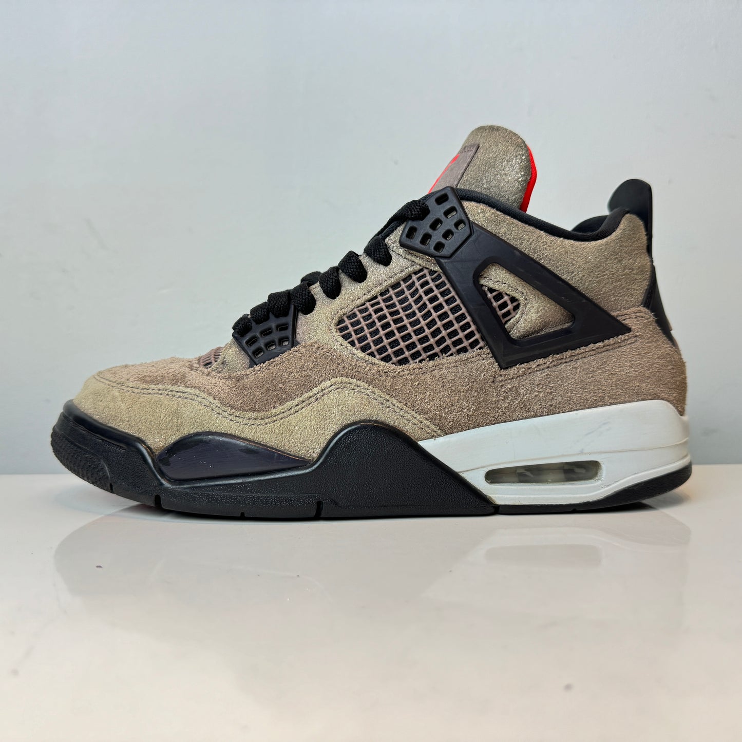 DB0732 200 Jordan 4 Taupe Haze [USED] - 8 M (Used) (No Box)