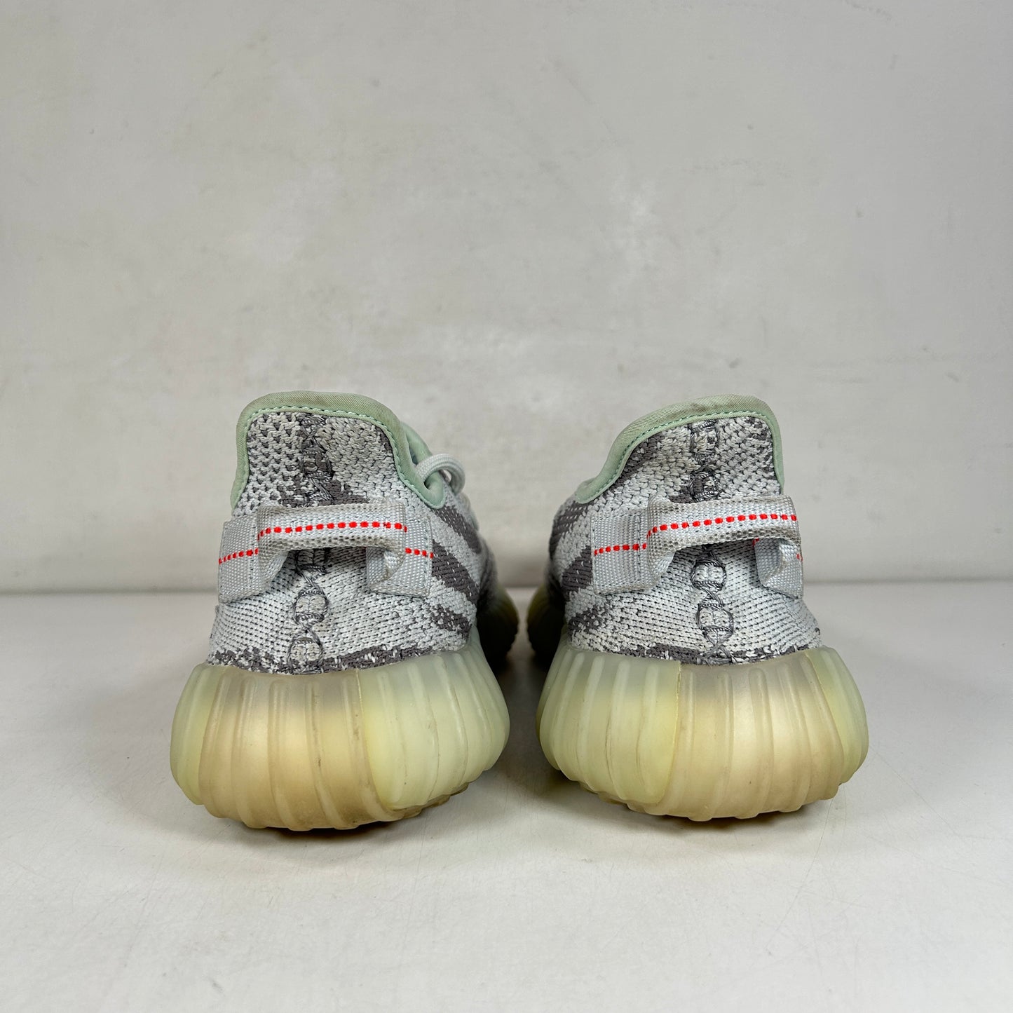 B37571 adidas Yeezy Boost 350 V2 Blue Tint (2017/2023) [USED] - 6 M (Used)