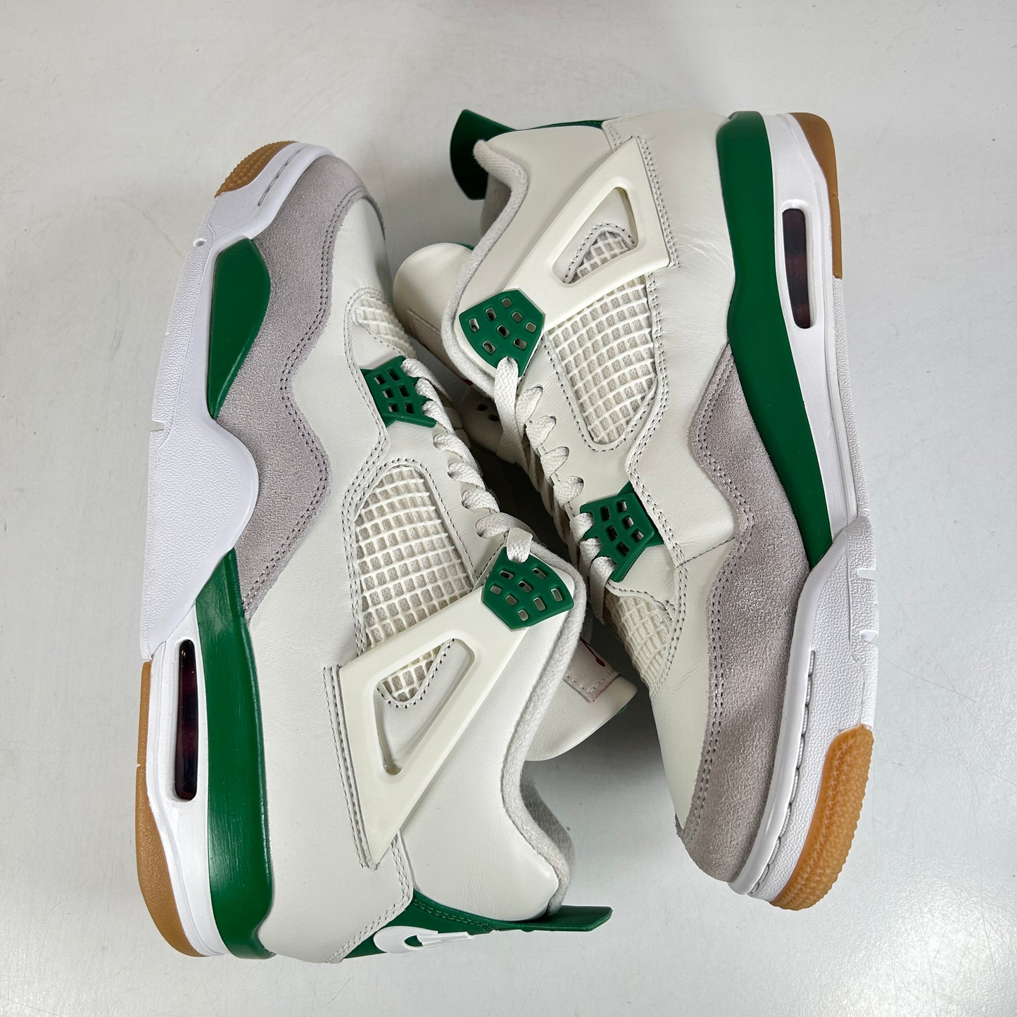 DR5415 103 Jordan 4 Retro SB Pine Green [USED] - 10 M (Used4)