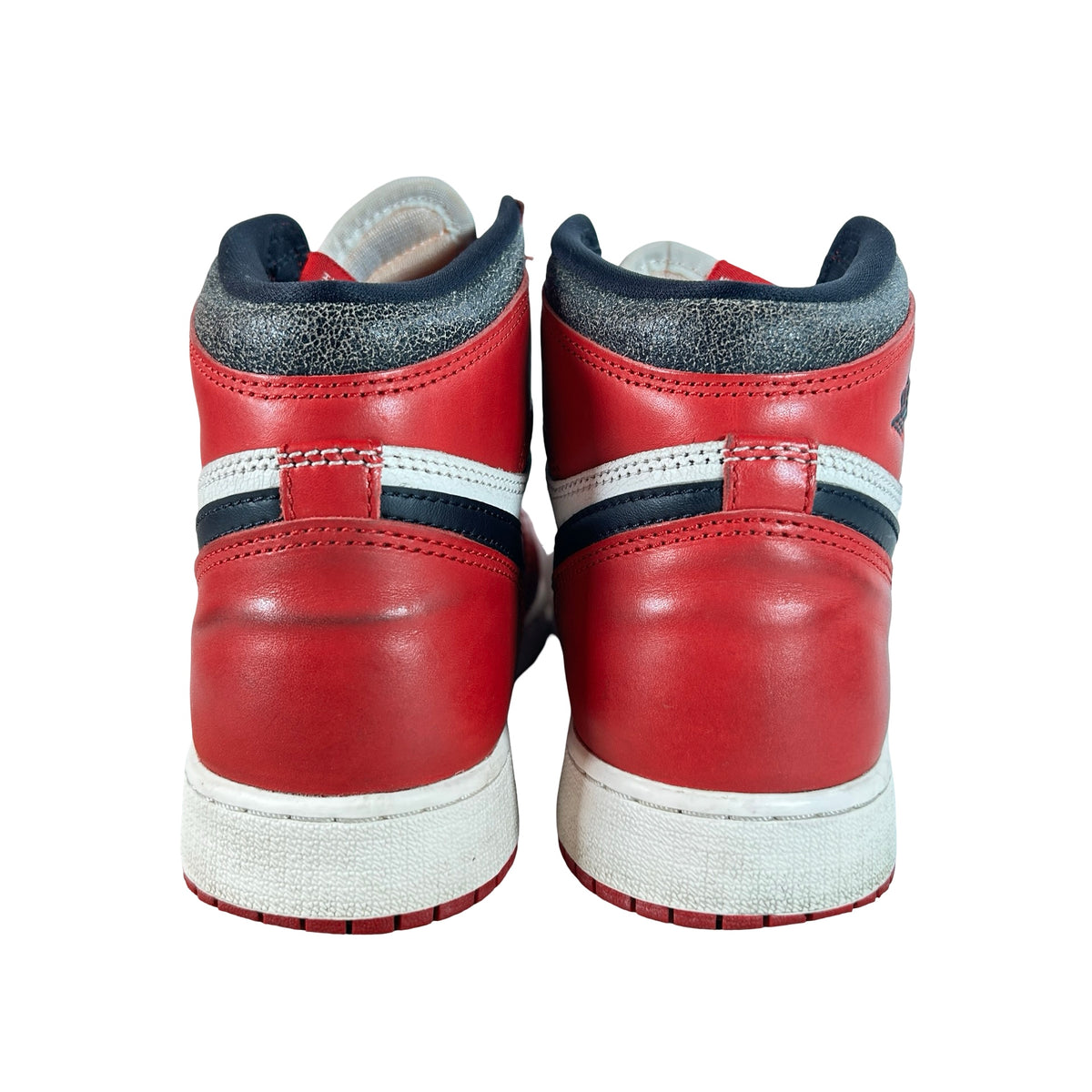 FD1437 612 Jordan 1 Retro High OG Chicago Lost and Found (GS) [USED] - 7 Y (Used12)