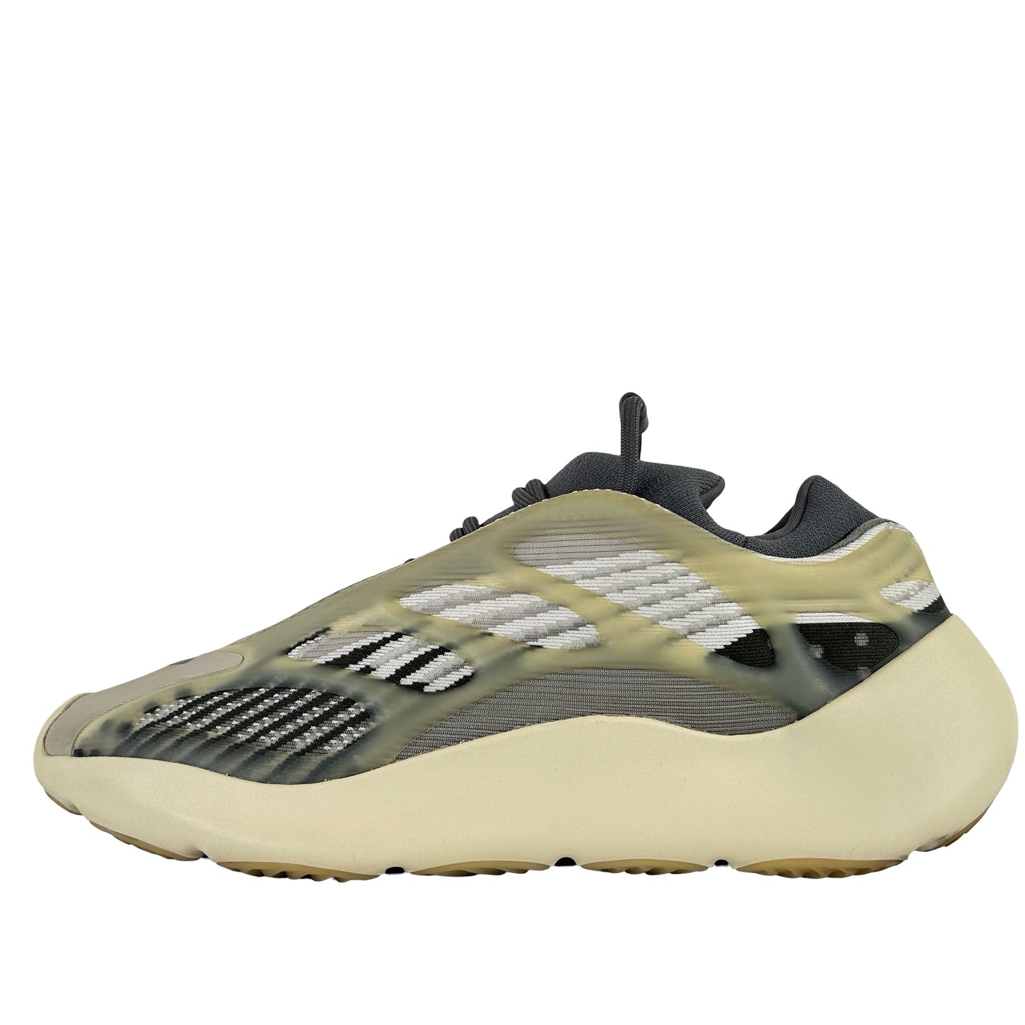 ID1674 adidas Yeezy 700 V3 Fade Salt [USED] - 12.5 M (Used) (No Box)