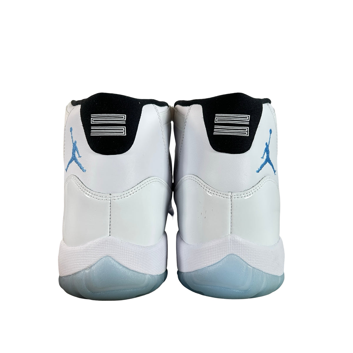 CT8012 104 Jordan 11 Retro Legend Blue (2024) [USED] - 10 M (Used10)