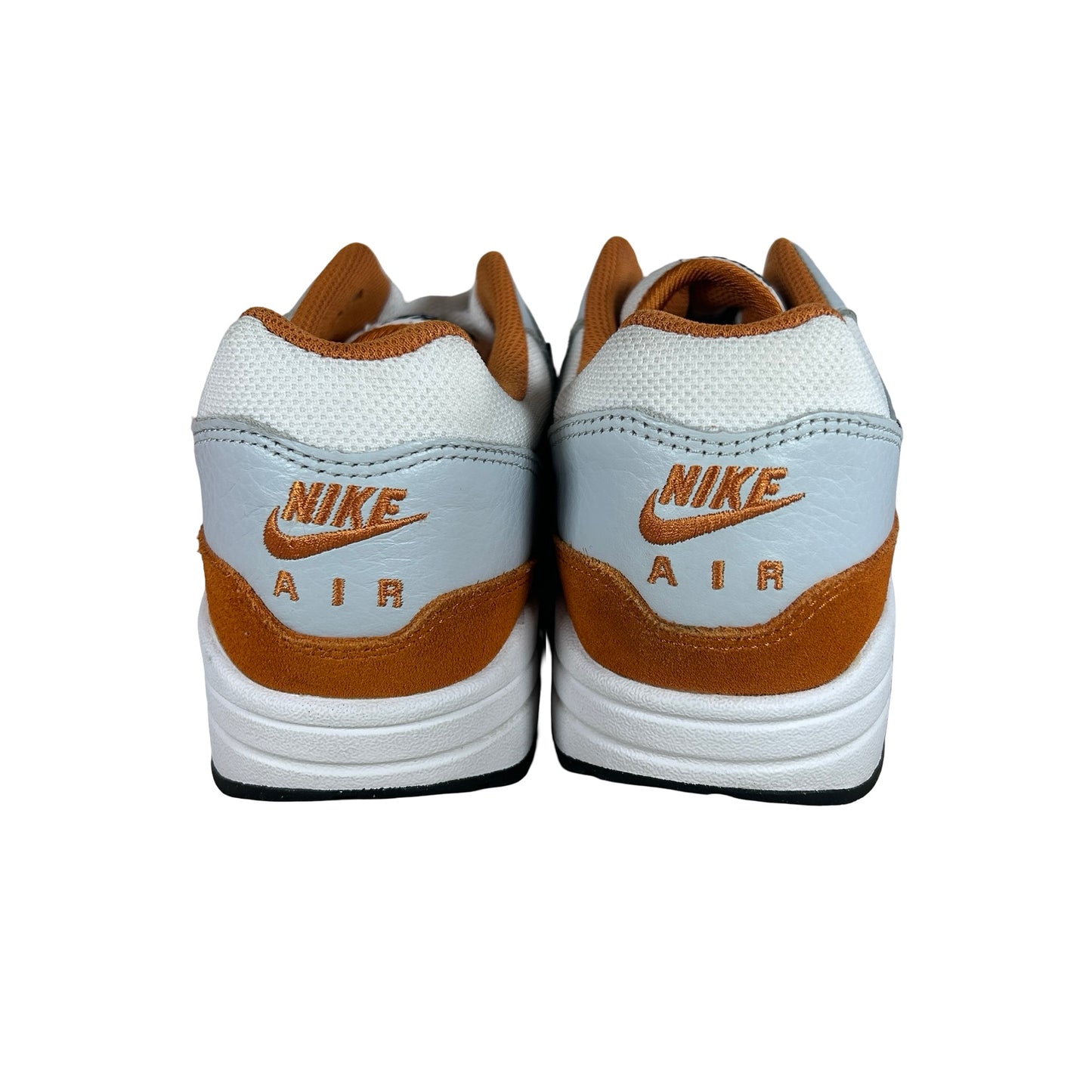 FN6952 101 Nike Air Max 1 Monarch [USED] - 9.5 M (Used)