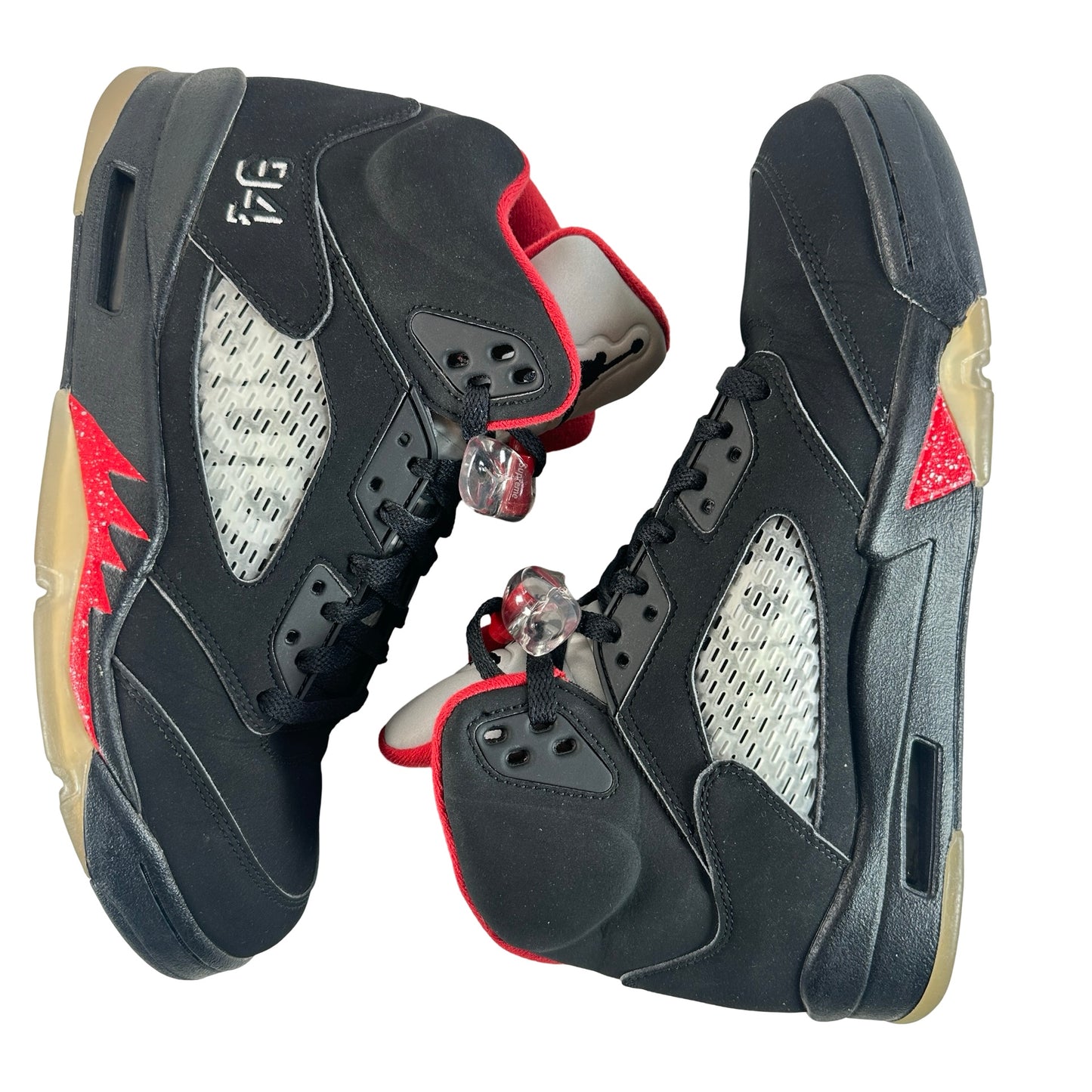 824371 001 Jordan 5 Retro Supreme Black [USED] - 9 M (Used)