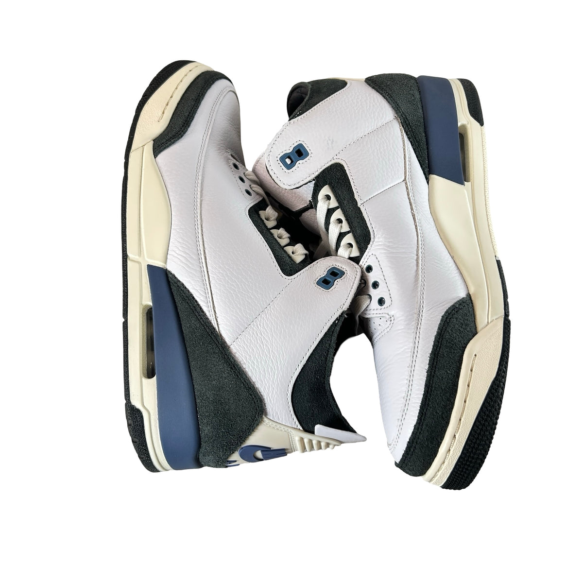 HV8571 100 Jordan 3 Retro OG SP A Ma Maniére Diffused Blue [USED] - 11 M (Used2)