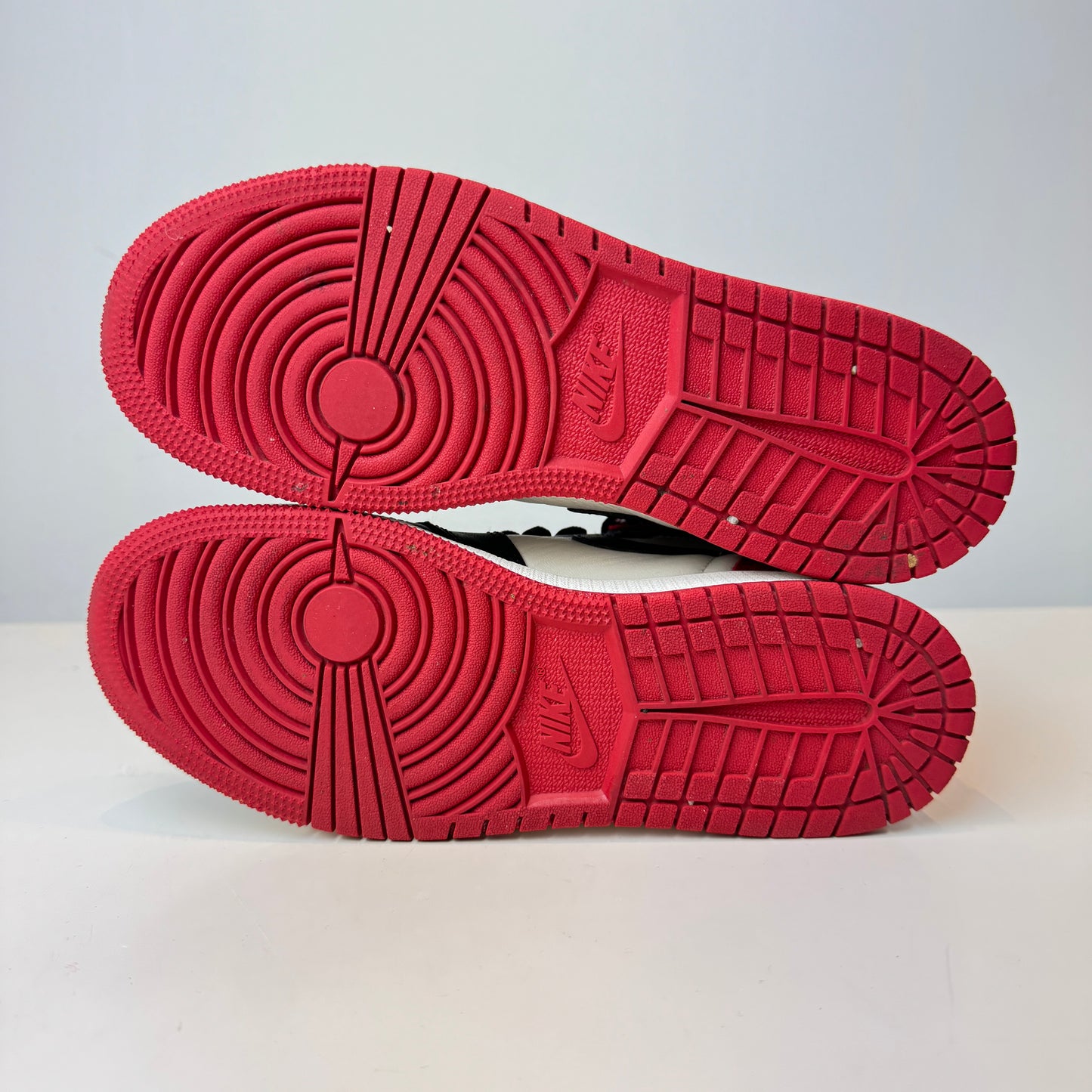 575441 610 Jordan 1 Retro High Bred Toe (GS) [USED] - 5 Y (Used)