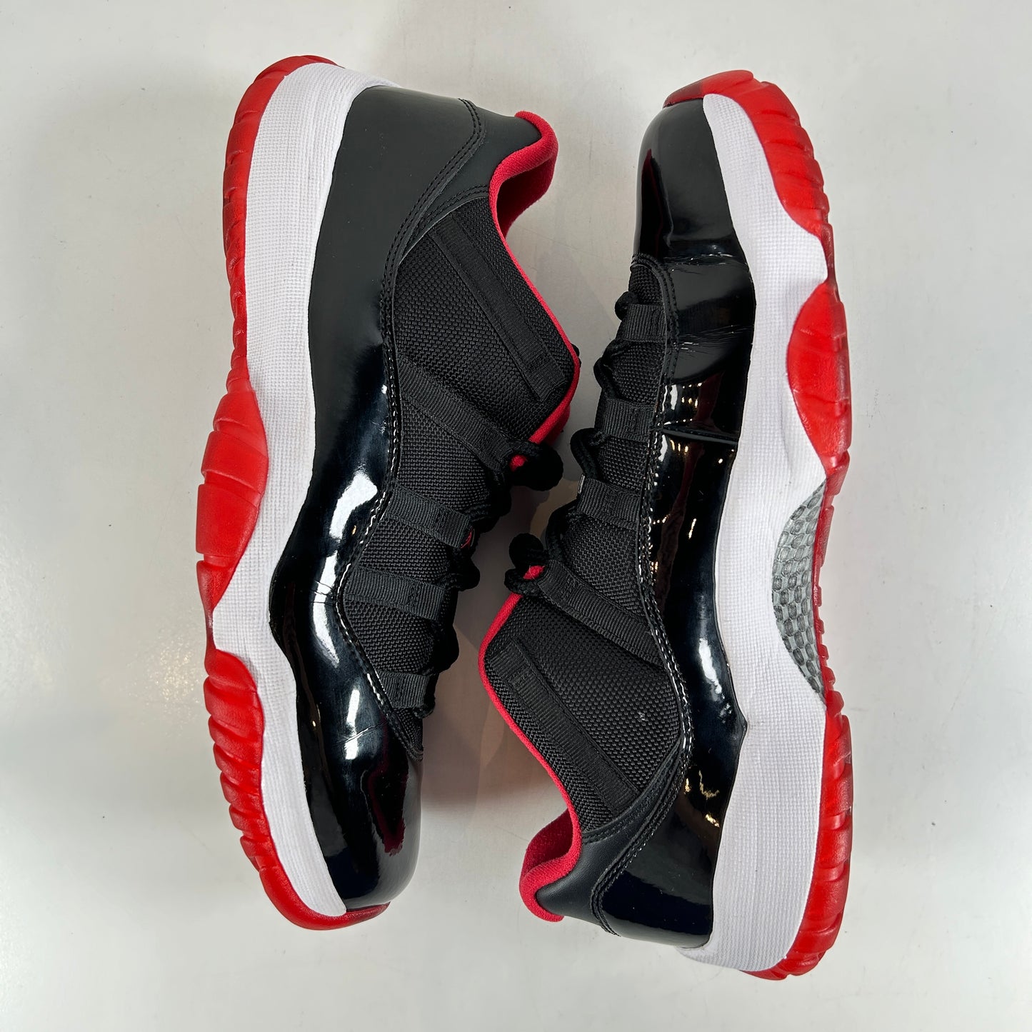 528895 012 Jordan 11 Retro Low Bred [USED] - 10.5 M (VNDS) (Replace Box)