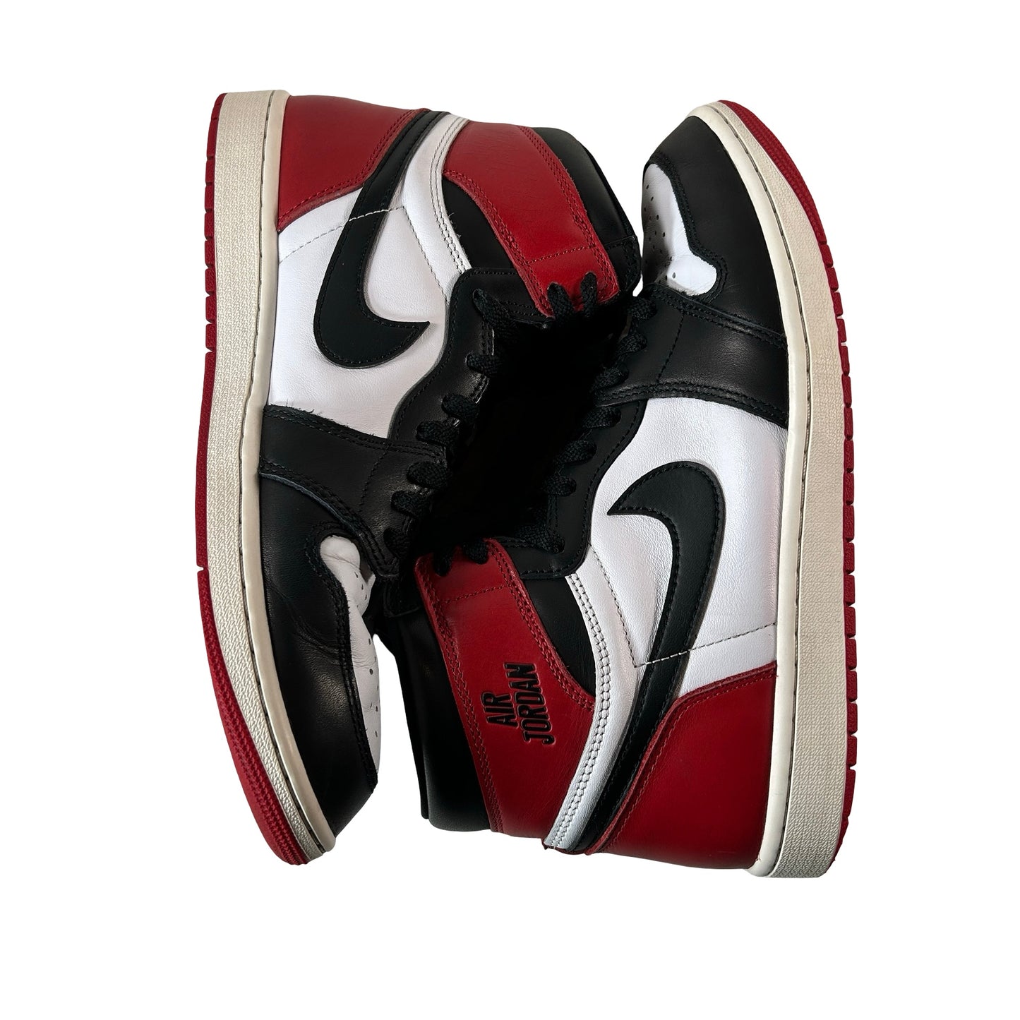 DZ5485 106 Jordan 1 Retro High OG Black Toe Reimagined [USED] - 11 M (Used6) (No Box6)