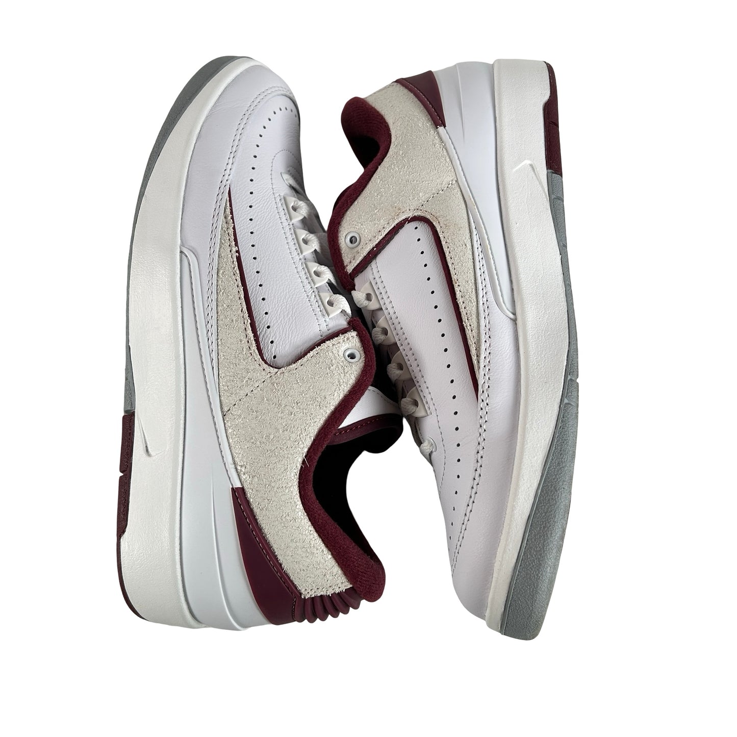 DV9956 103 Jordan 2 Retro Bajo Cerezo