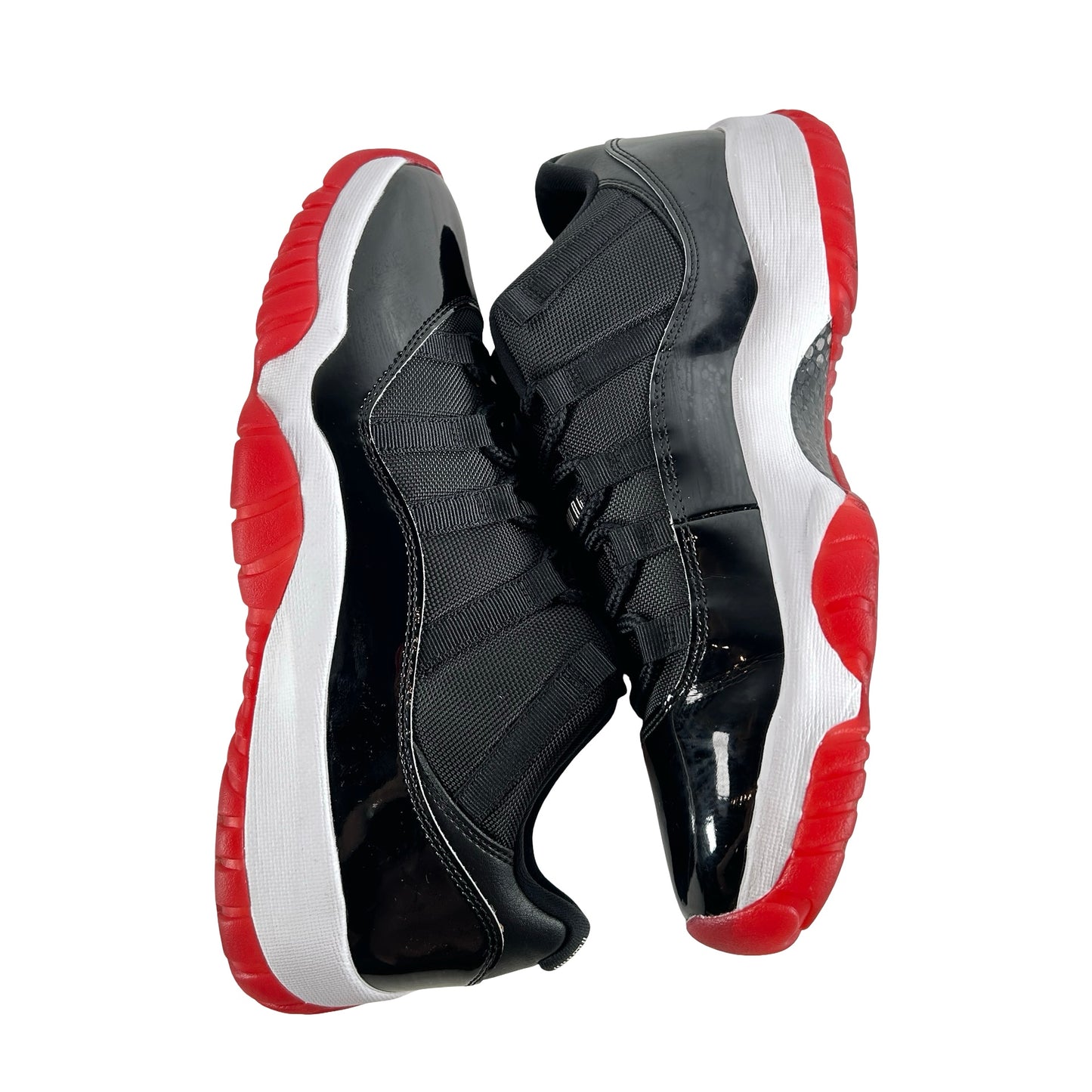 FV5104 006 Jordan 11 Retro Low Bred (2025) - 11.5 M (Used)