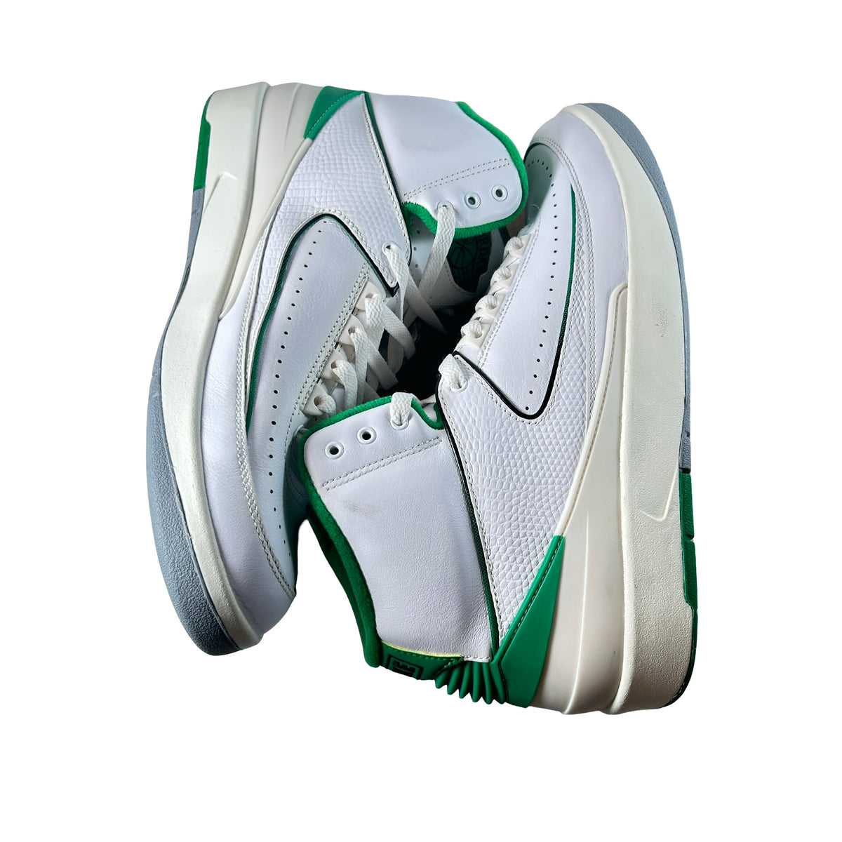 DR8884 103 Jordan 2 Retro Lucky Green - 10 M (Used) (No Box)