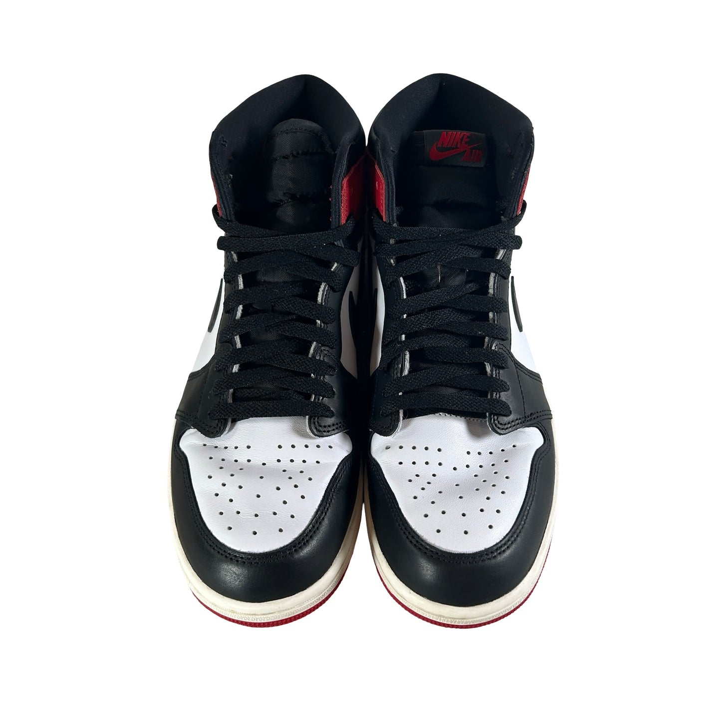 DZ5485 106 Jordan 1 Retro High OG Black Toe Reimagined [USED] - 9.5 M (Used18)