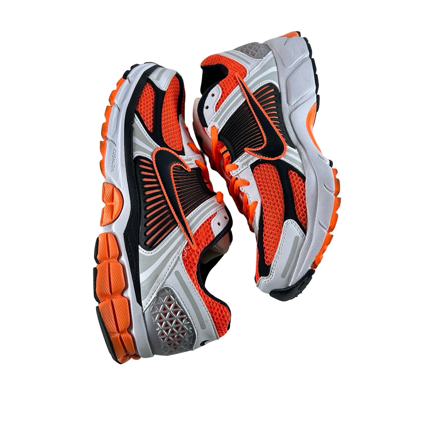 FB9149 800 Nike Zoom Vomero 5 Total Orange [USED] - 9 M (Used)