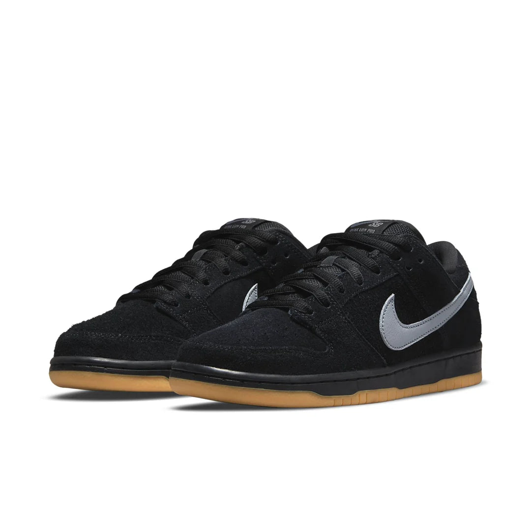 BQ6817 010 Nike SB Dunk Low Fog