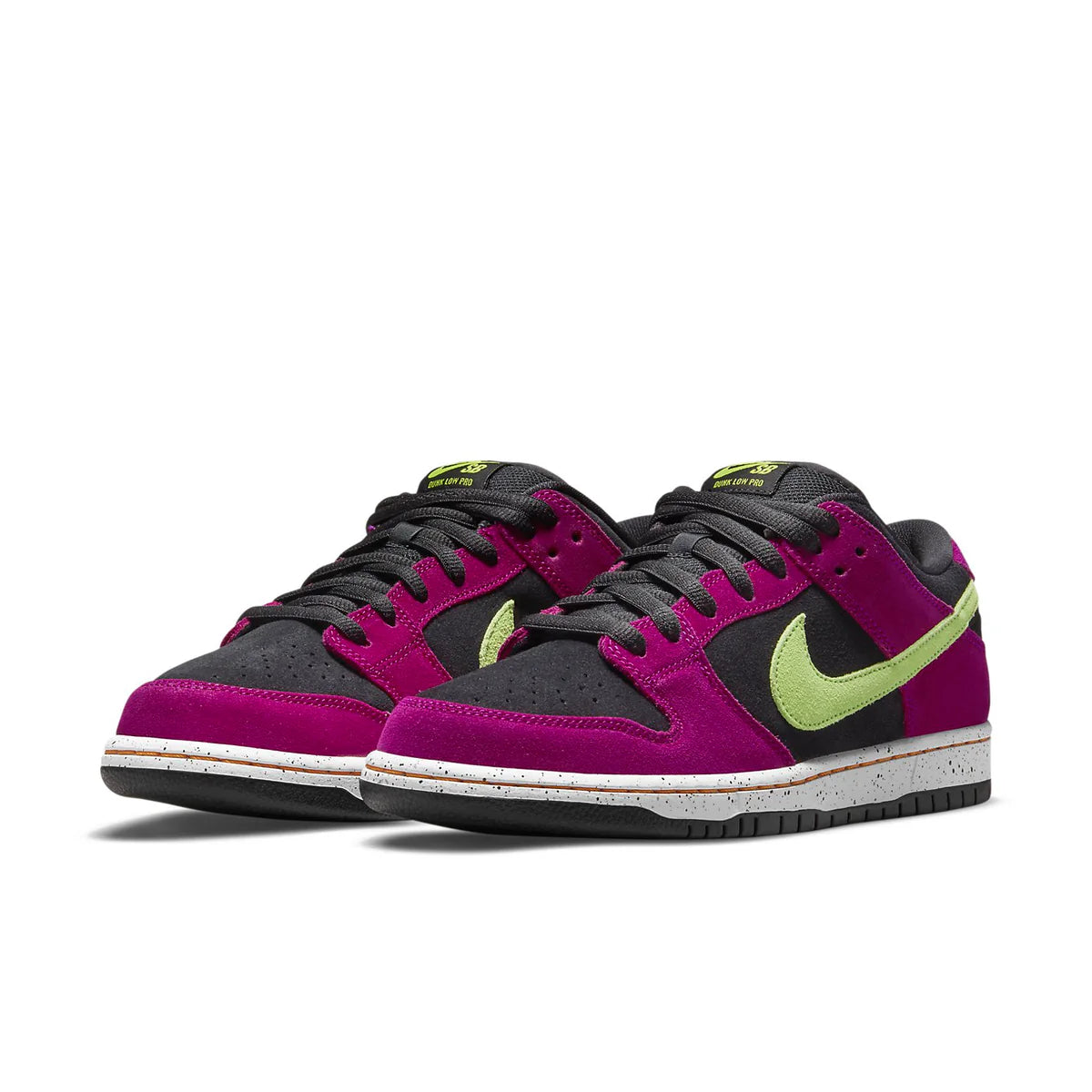 BQ6817 501 Nike SB Dunk Low Pro ACG Terra Red Plum
