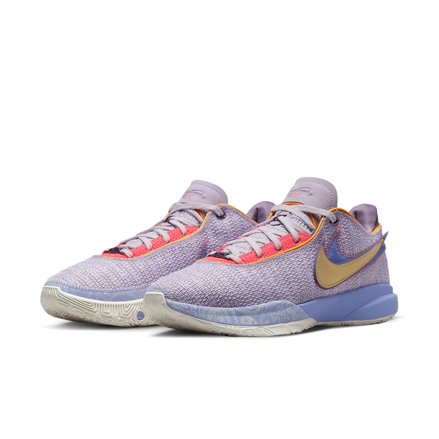 DJ5423 500 Nike LeBron 20 Violet Frost