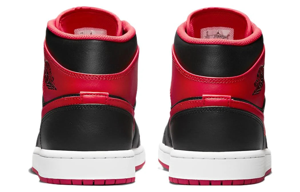 DQ8426 060 Air Jordan 1 Mid Alternate Bred (2022)
