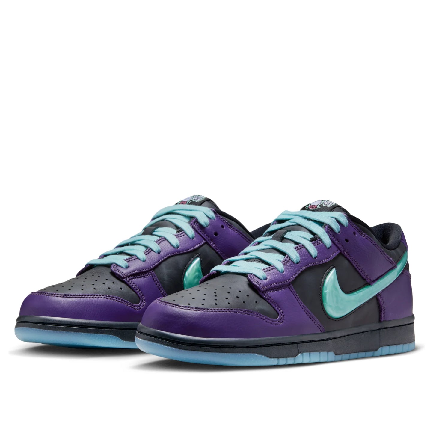 IB2267 001 Nike Dunk Low LTD Wizard