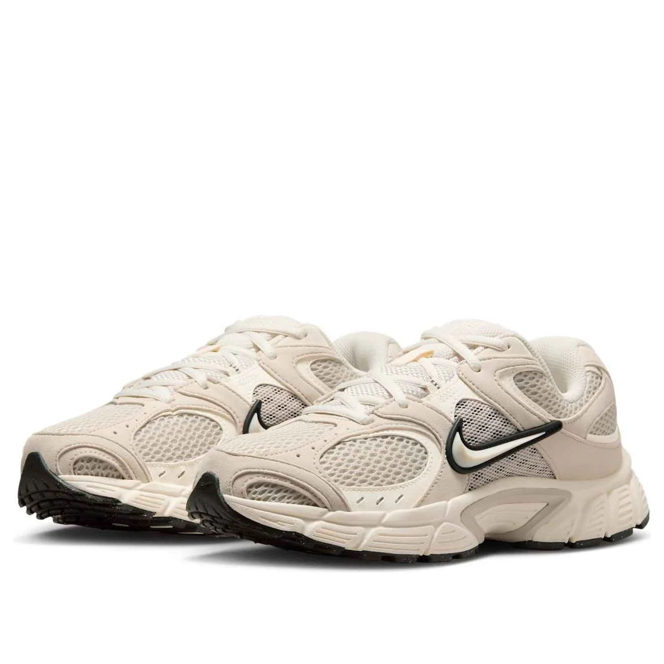 II6294 100 Nike Wmns V5 RNR Light Orewood Brown