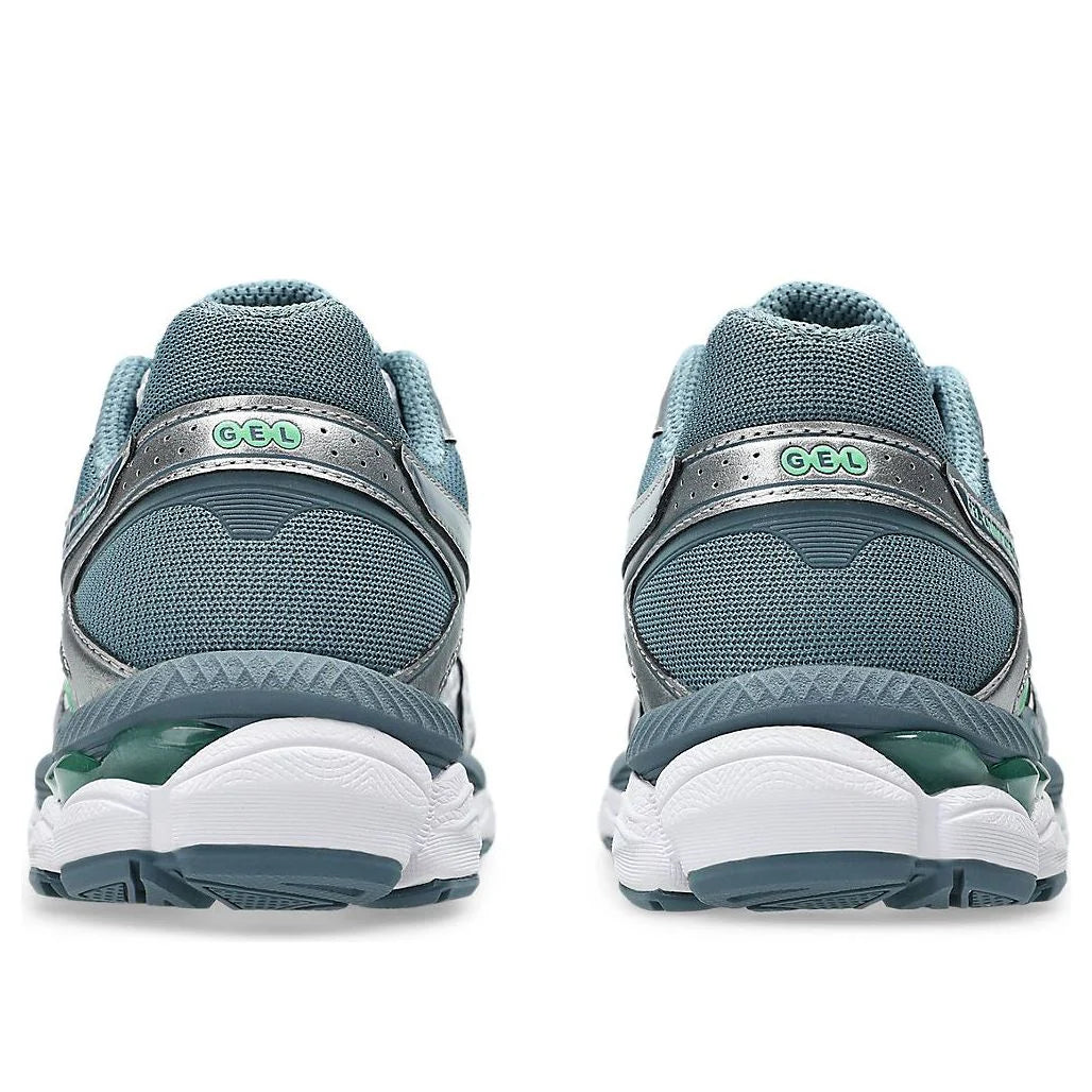 1203A733 100 ASICS Gel-Cumulus 16 White Ironclad