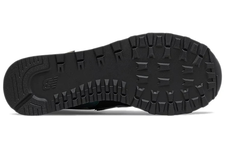 U574TX2 New Balance 574T Black Trek
