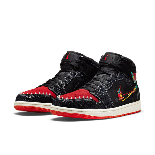 DN4904 001 Jordan 1 Mid SE Siempre Familia