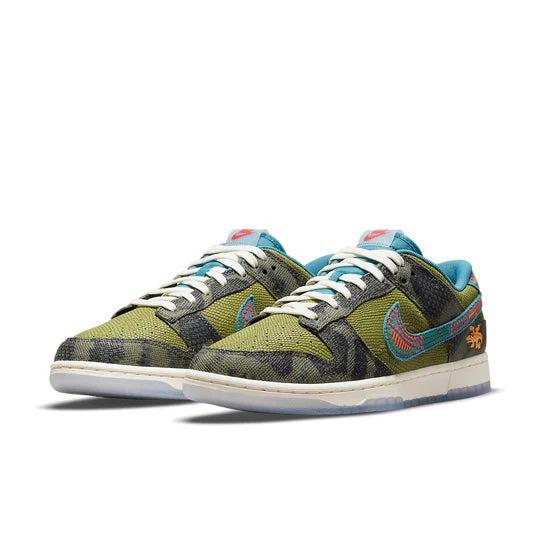 DO2160 335 Nike Dunk Low Siempre Familia