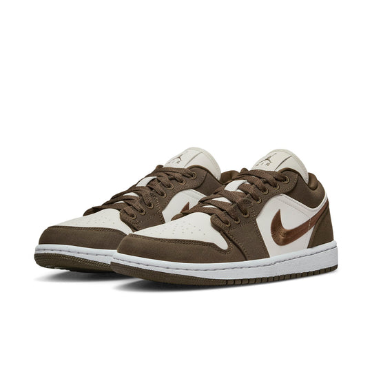 DV0426 301 Jordan 1 Low SE Light Olive (Women's)