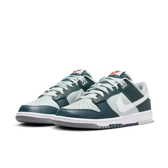 FB8896 300 Nike Dunk Low Retro Split Deep Jungle