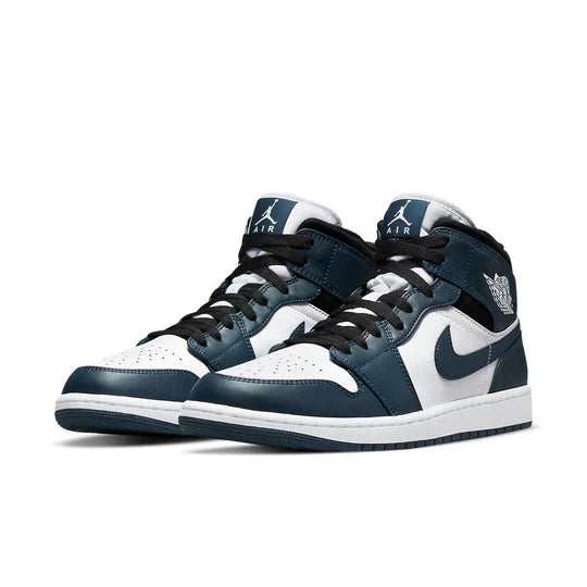 554724 411 Jordan 1 Mid Armory Navy