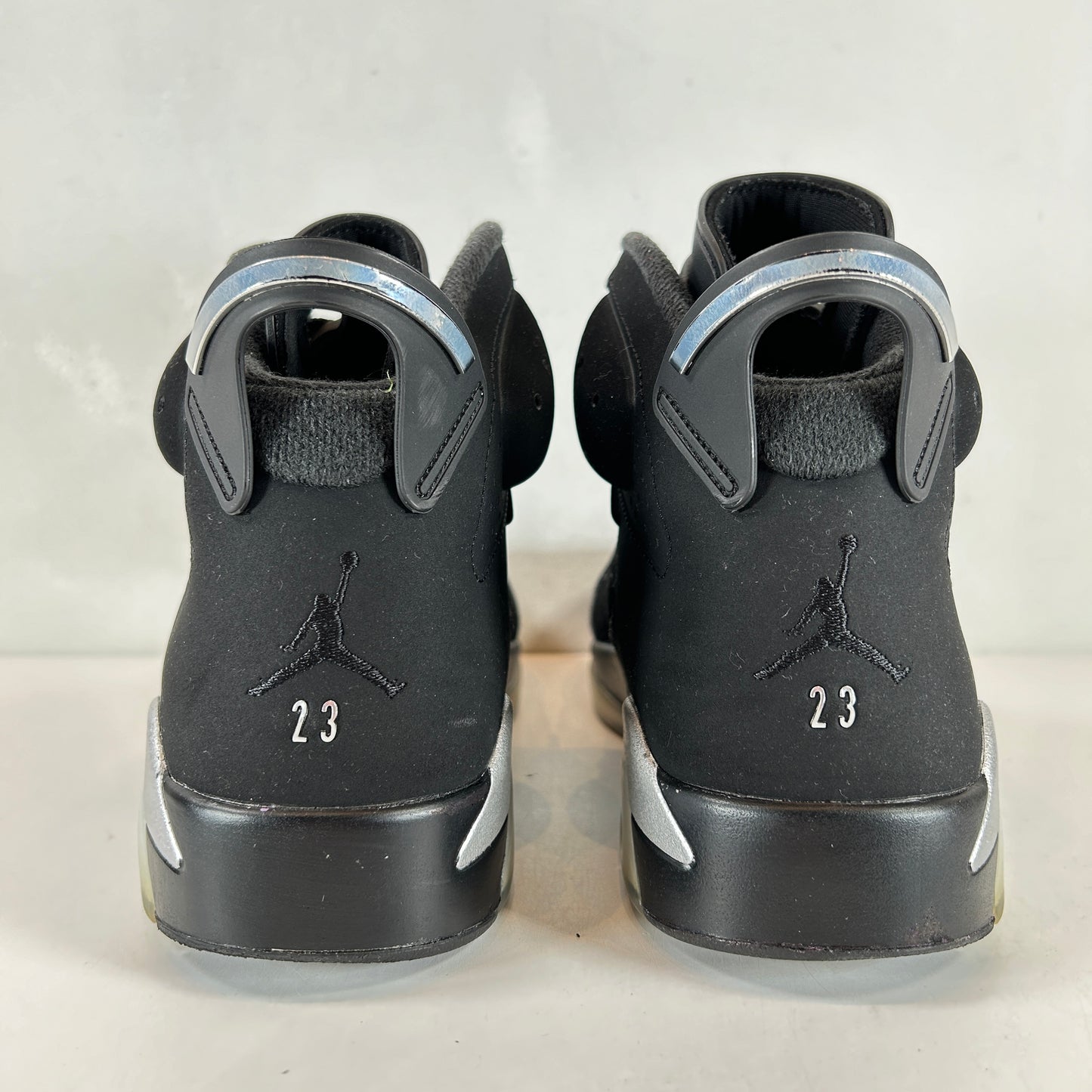 DX2836 001 Jordan 6 Retro Metallic Silver [USED] - 9.5 M (Used)