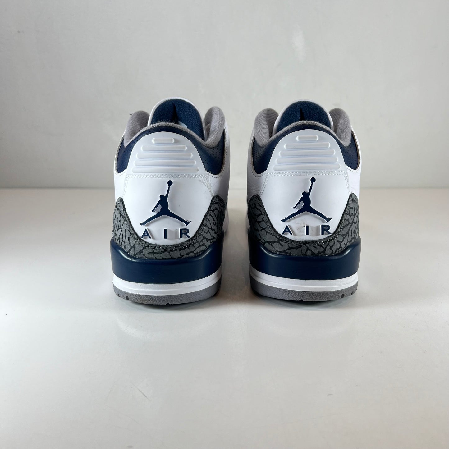 CT8532 140 Jordan 3 Retro Azul marino medianoche