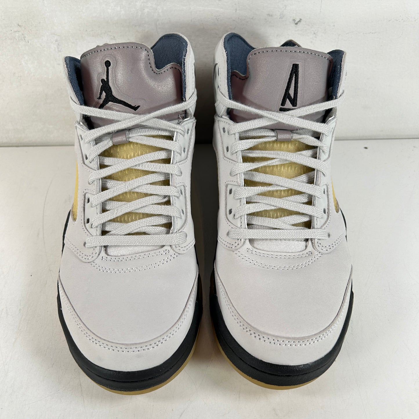 FZ5758 004 Jordan 5 Retro A Ma Maniere Dawn (Women's) [USED] - 8 W (Used)