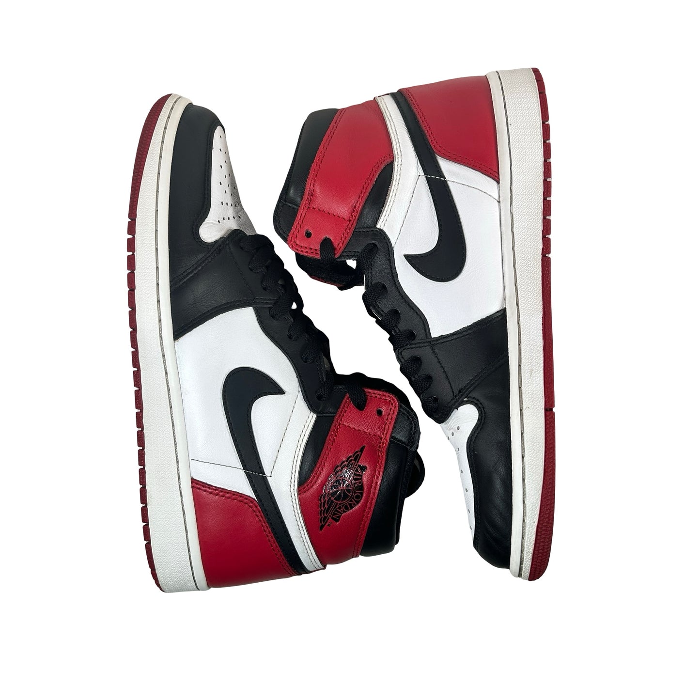 555088 125 Jordan 1 Retro Black Toe (2016) [USED] - 9.5 M (Used2) (No Box2)