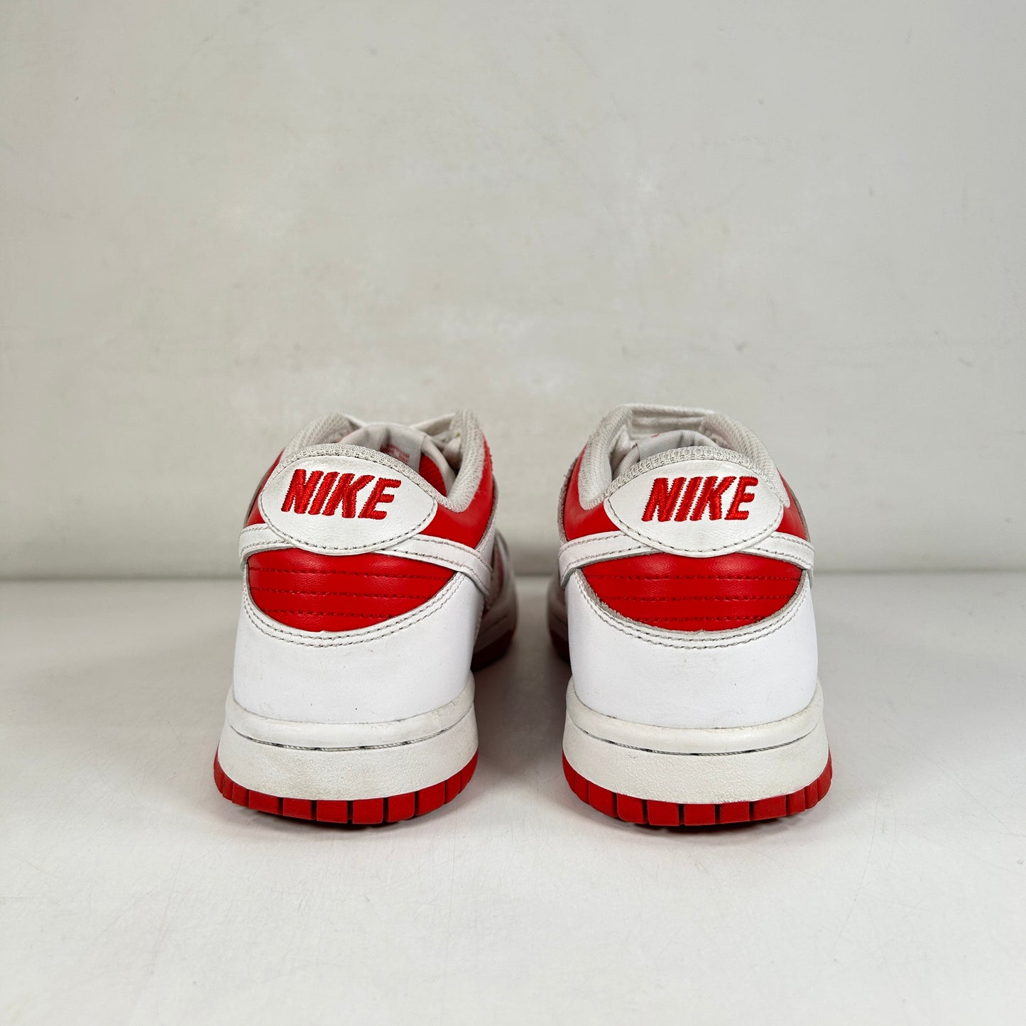 CW1590 600 Nike Dunk Low Championship Red (2021) (GS) [USED] - 5.5 Y (Used) (No Box)