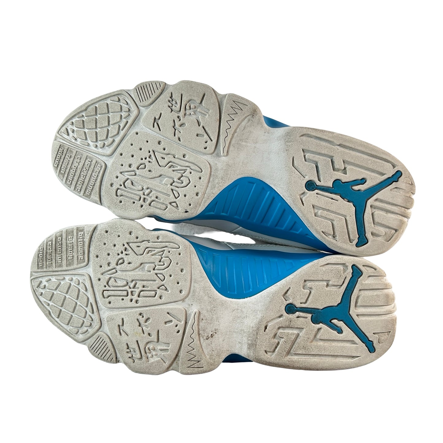 FQ8992 101 Jordan 9 Retro Powder Blue (2024) [USED] - 9.5 M (Used7)