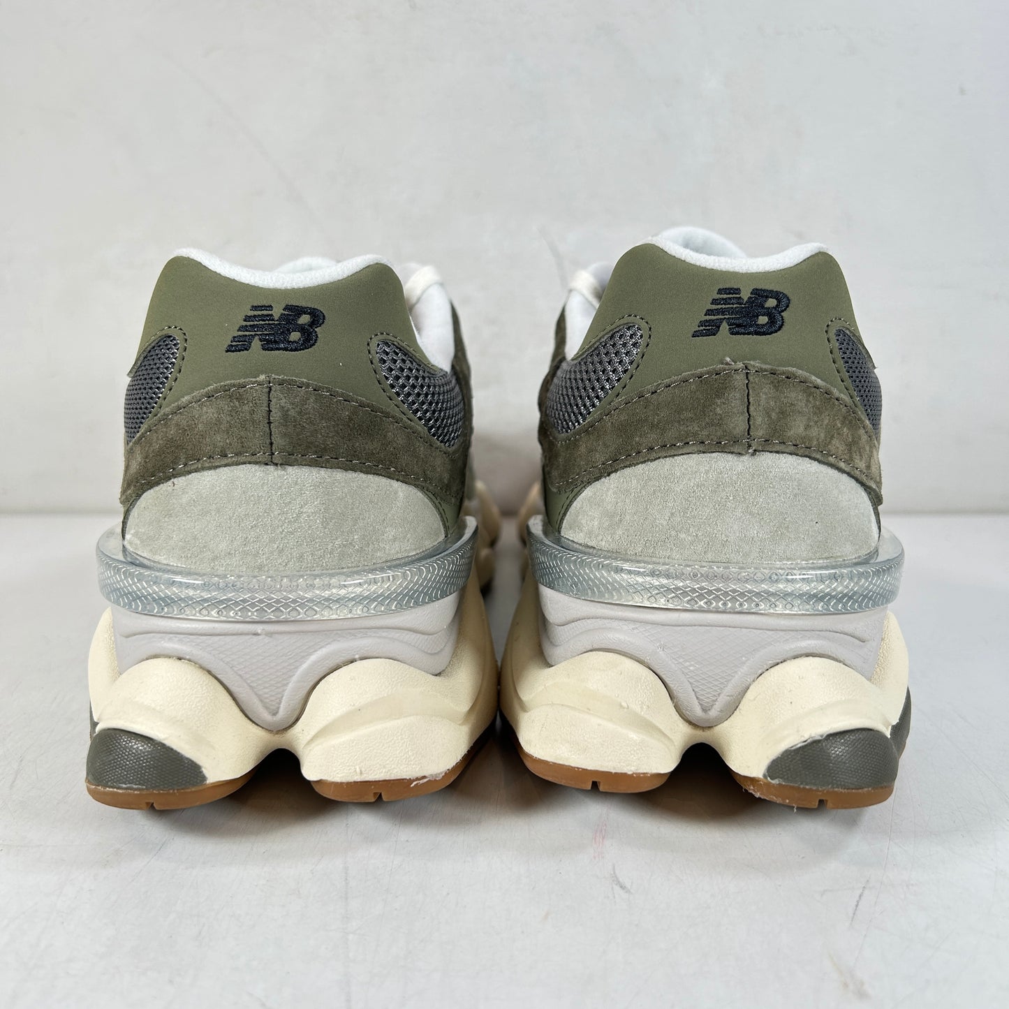 U9060FOC New Balance 9060 Green Grey [USED] - 10.5 M (VNDS)