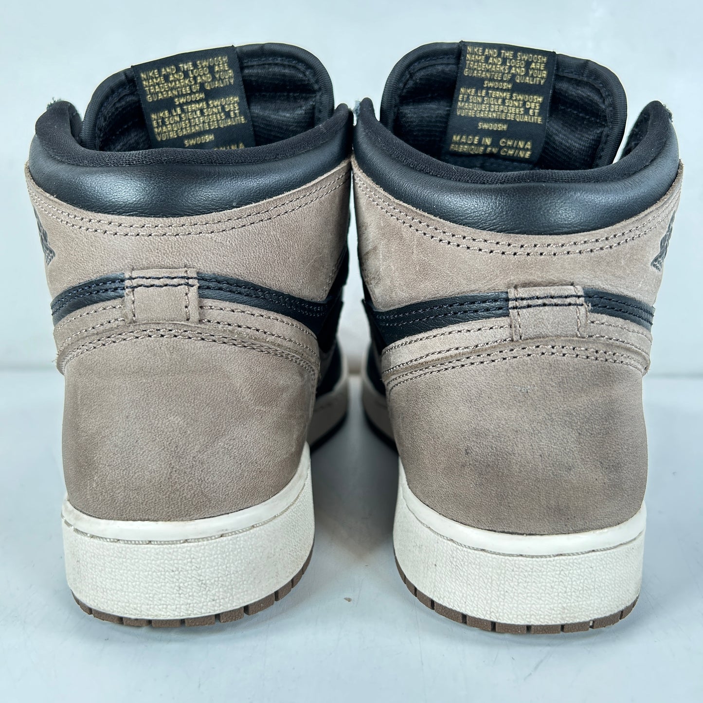 FD1437 020 Jordan 1 Retro High OG Palomino (GS) [USED] - 5.5 Y (Used)