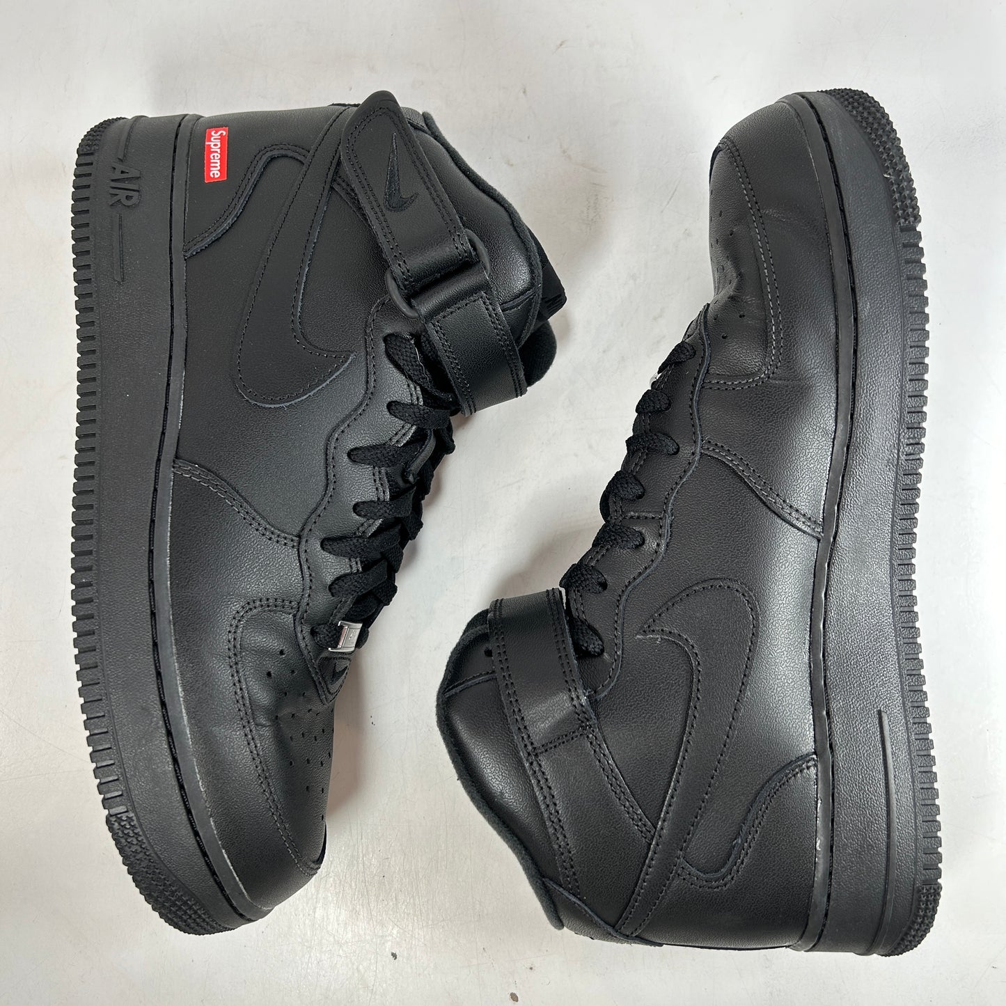 FZ8784 001 Nike Air Force 1 Mid Supreme Black [USED] - 9.5 M (VNDS)