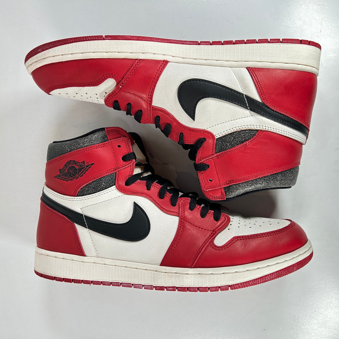 DZ5485 612 Jordan 1 Retro High OG Chicago Lost And Found [USED] - 13 M (Used)