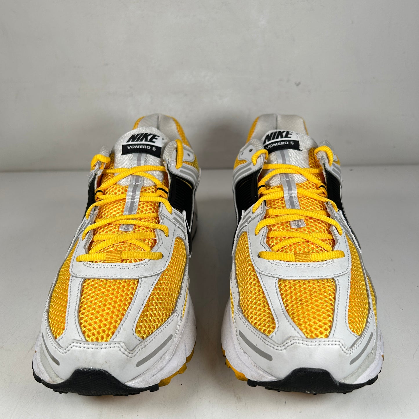 FB9149 002 Nike Zoom Vomero 5 Photon Dust Laser Orange [USED] - 13 M (Used)(No Box)