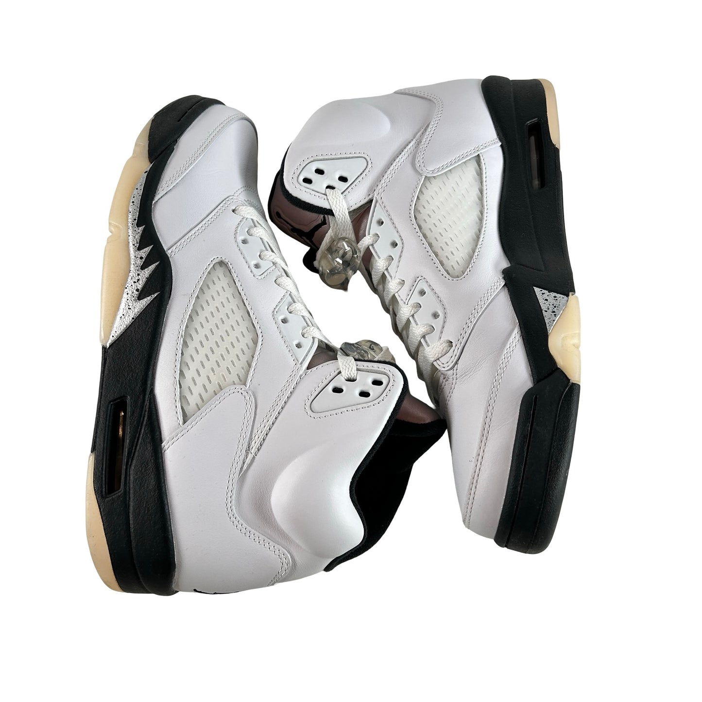 DD0587 110 Jordan 5 Retro Reverse Metallic [USED] - 10.5 M (Used)