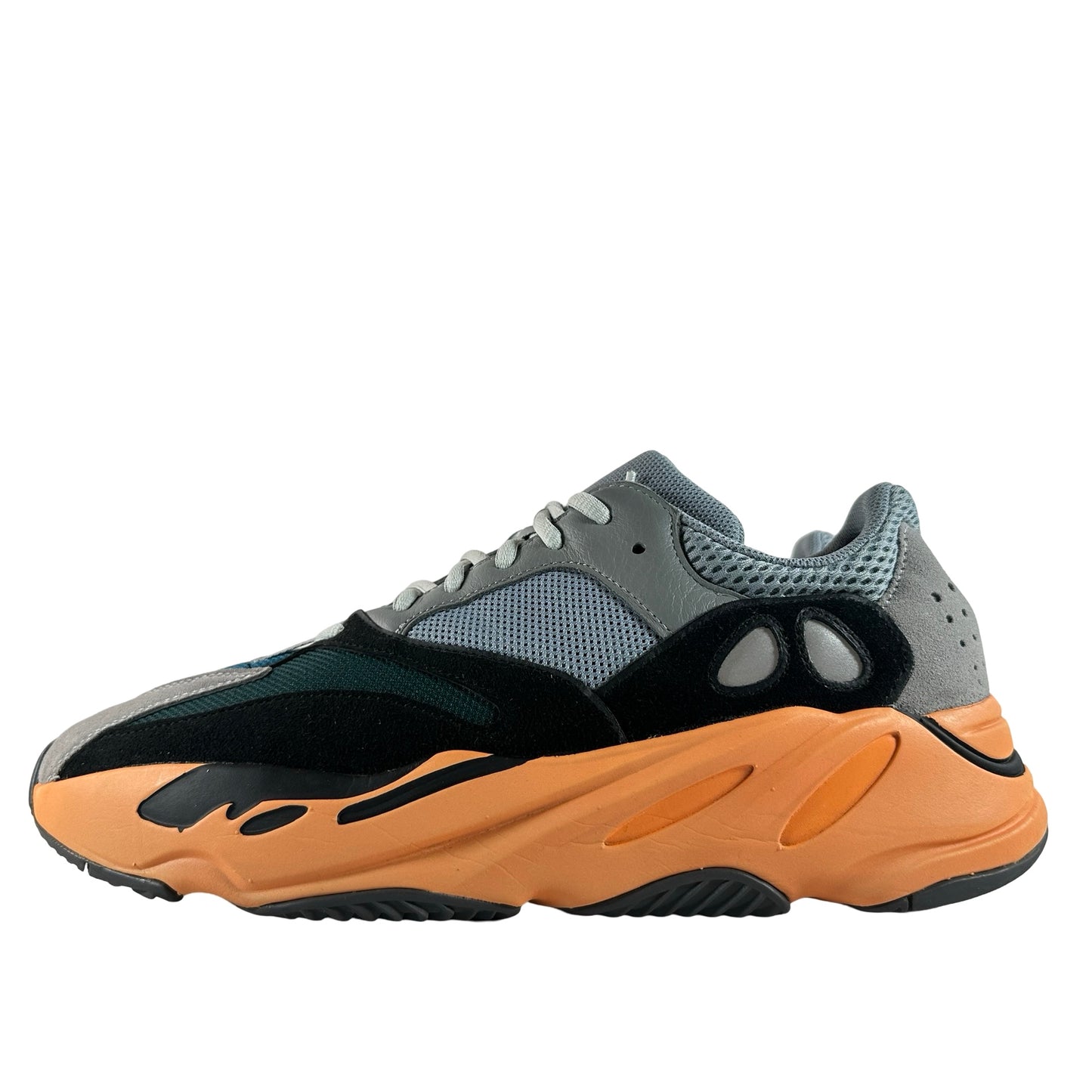 GW0296 Yeezy 700 Wash Orange [USED] - 11 M (Used)
