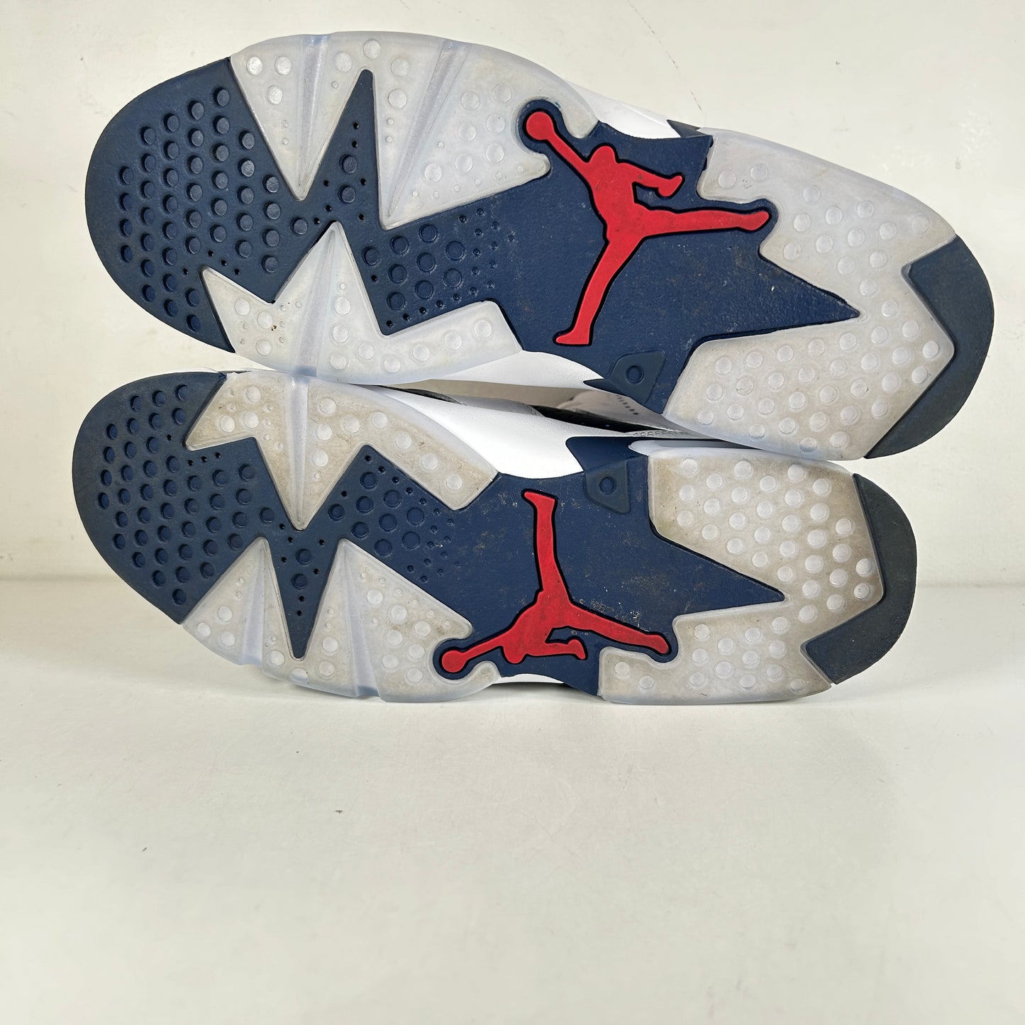 CT8529 164 Jordan 6 Retro Olympic (2024) - 10 M (Used)