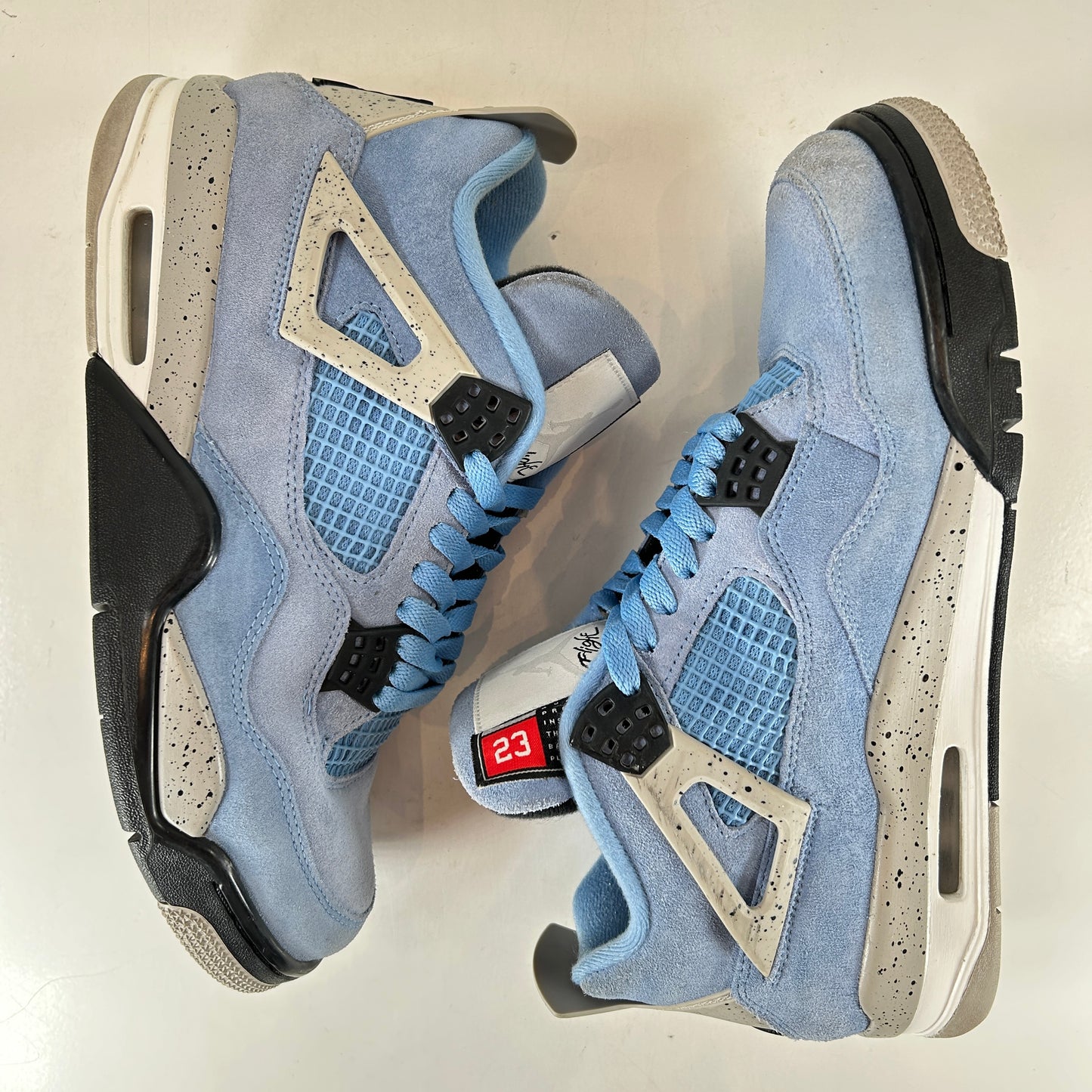 CT8527 400 Jordan 4 University Blue [USED] - 9.5 M (Used4)